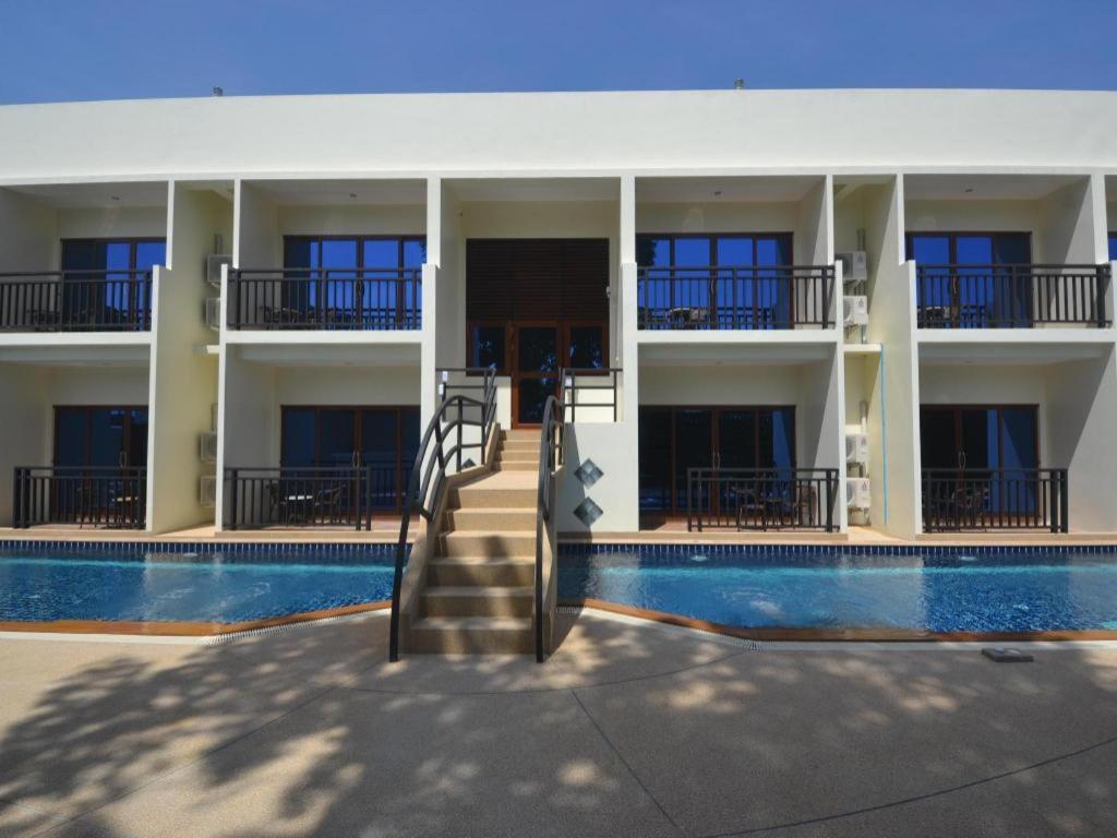 The Green Hotel Koh Lipe Exterior photo