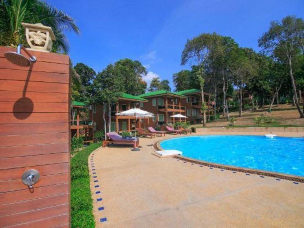 The Green Hotel Koh Lipe Exterior photo