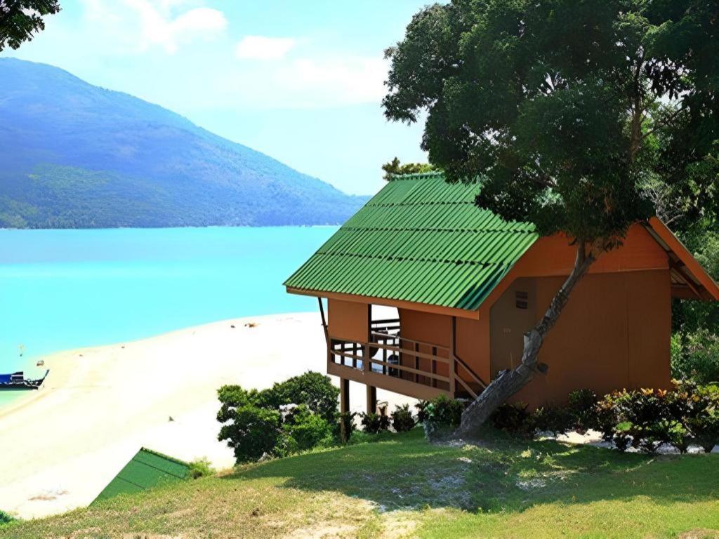 The Green Hotel Koh Lipe Exterior photo