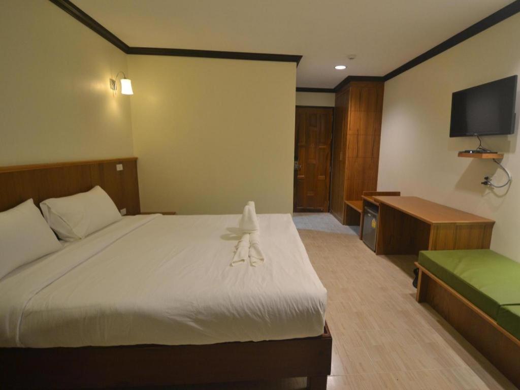 The Green Hotel Koh Lipe Exterior photo